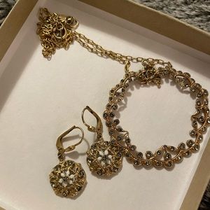 Catherine Popesco 2-piece necklace and earring set
